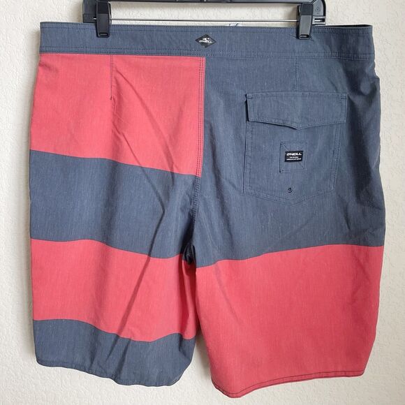 O'Neill Shorts Mens Size 38 Red Board Swim Athleisure Spring - Picture 9 of 9
